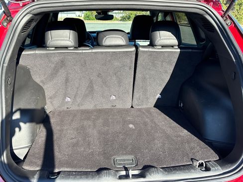 Used 2025 Jeep Compass Limited image 29