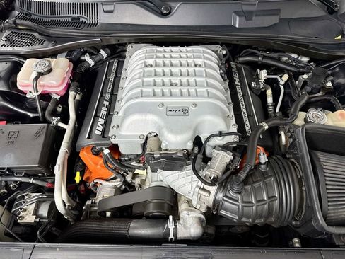 Used 2019 Dodge Challenger SRT Hellcat w/ Laguna Leather Package image 37