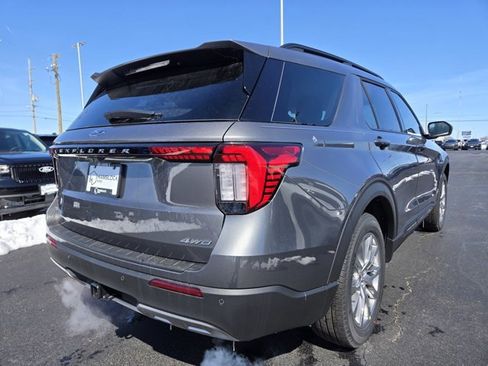 New 2026 Ford Explorer Active w/ Active Comfort Package image 30