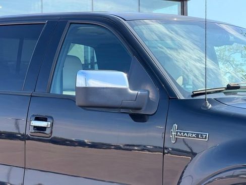 Used 2006 Lincoln Mark LT 4x4 image 4