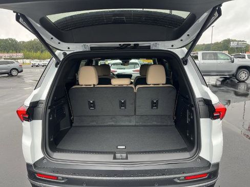 New 2026 Buick Enclave Preferred w/ Power Package image 6