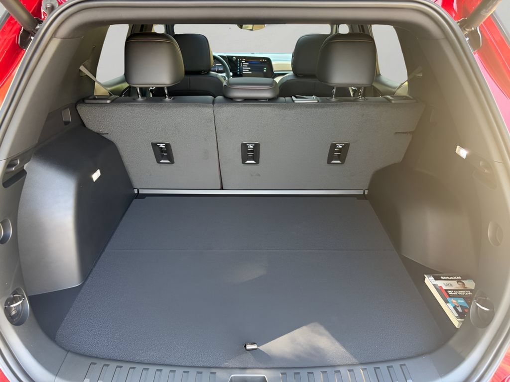 New 2027 Chevrolet Equinox ACTIV AWD/4WD image 7