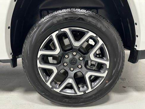 Used 2025 RAM 1500 Laramie image 63