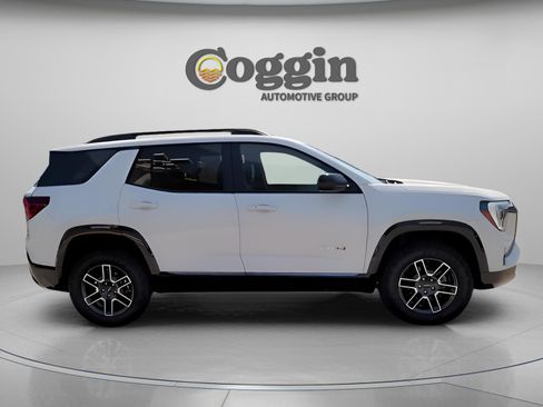 New 2026 GMC Terrain AT4 w/ Convenience Package III image 18