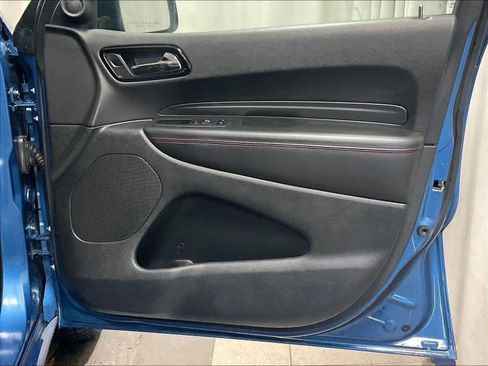 Used 2024 Dodge Durango GT image 12