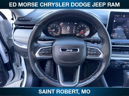 Certified 2022 Jeep Compass Limited image 21