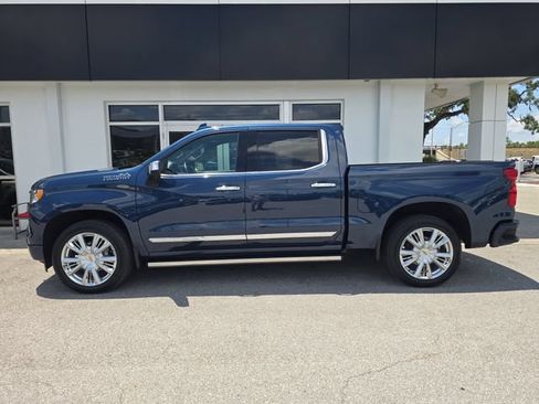 Certified 2023 Chevrolet Silverado 1500 High Country w/ High Country Premium Package AWD/4WD image 4