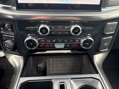 New 2025 Ford F150 Lariat w/ Equipment Group 501A Mid image 24