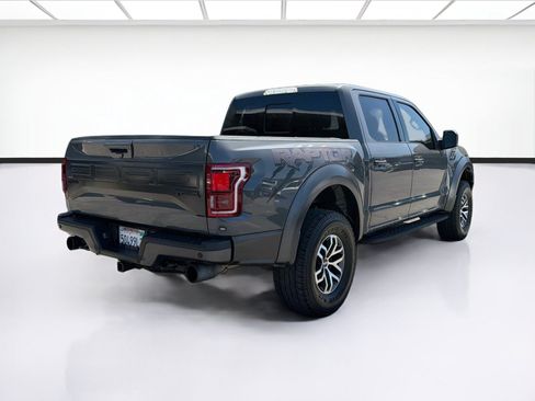 Used 2018 Ford F150 Raptor w/ Equipment Group 802A Luxury AWD/4WD image 4