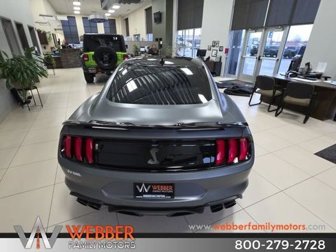 Used 2021 Ford Mustang Shelby GT500 w/ Technology Package image 10
