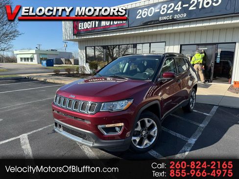 Used 2021 Jeep Compass Limited image 1
