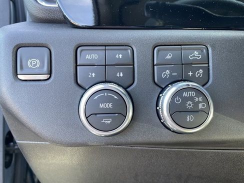 New 2026 GMC Sierra 1500 Elevation w/ Elevation Premium Package image 18