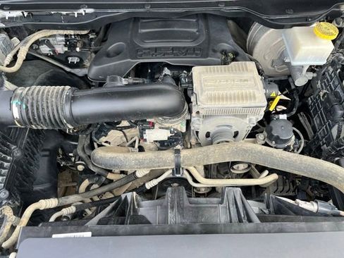 Used 2023 RAM 1500 Laramie AWD/4WD image 33