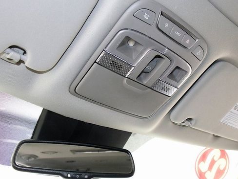 Used 2022 Kia Telluride EX w/ EX Premium Package image 21