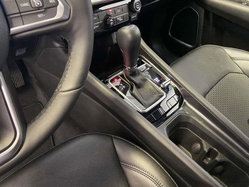 Used 2025 Jeep Compass Latitude image 21