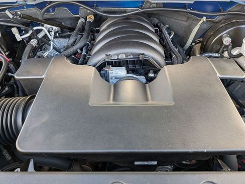 Used 2019 Chevrolet Silverado 1500 LT w/ All Star Edition image 28