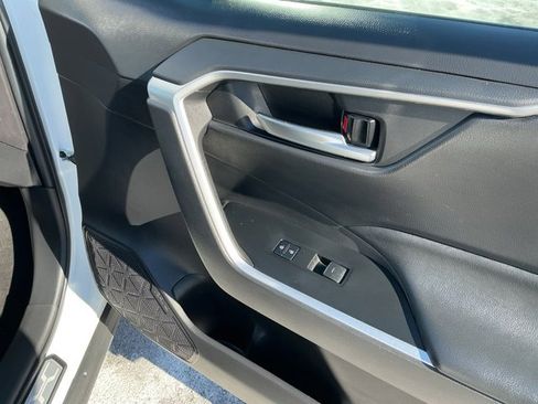Used 2023 Toyota RAV4 XLE image 22