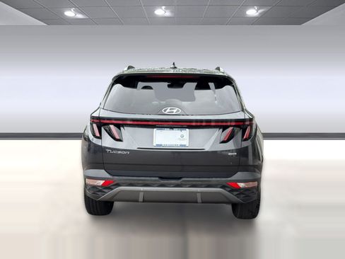 Used 2023 Hyundai Tucson Limited AWD/4WD image 10