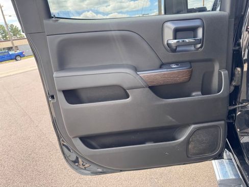 Used 2019 GMC Sierra 3500 Denali w/ Duramax Plus Package AWD/4WD image 25