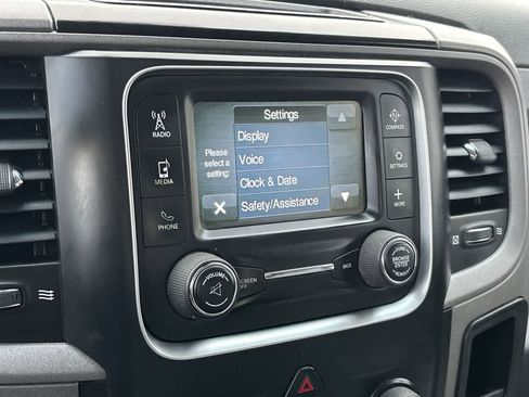 Used 2018 RAM 3500 Tradesman w/ Chrome Appearance Group image 21