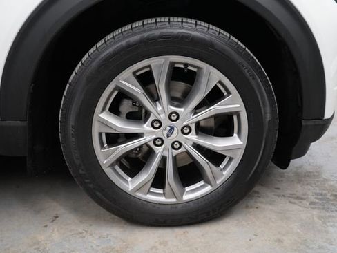 Used 2020 Ford Explorer XLT w/ Equipment Group 202A AWD/4WD image 61