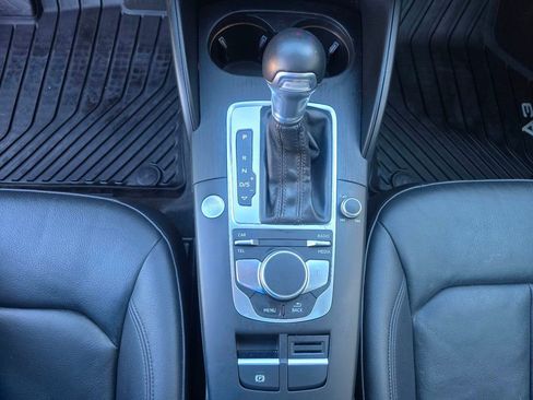 Used 2017 Audi A3 e-tron Premium FWD image 22