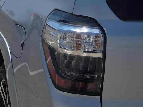 Used 2024 Toyota 4Runner Limited AWD/4WD image 12