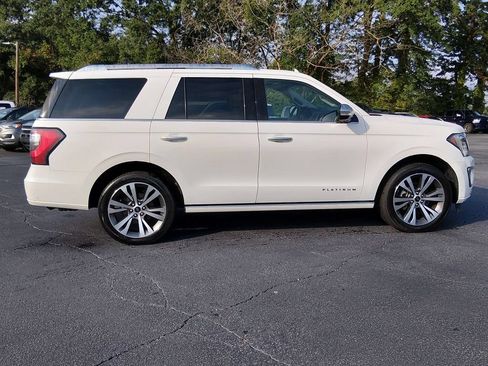 Used 2021 Ford Expedition Platinum AWD/4WD image 3