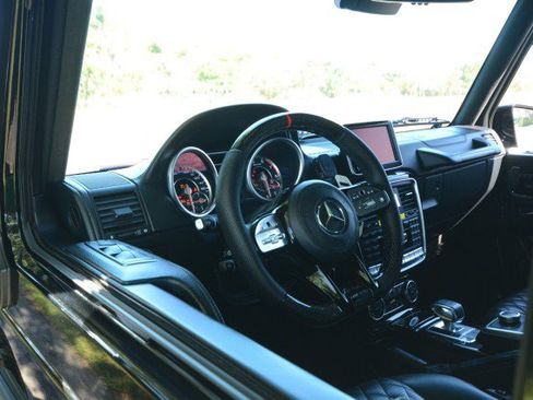 Used 2015 Mercedes-Benz G 63 AMG 4MATIC image 18