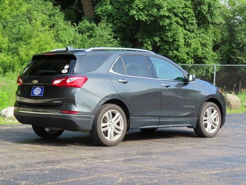 Used 2019 Chevrolet Equinox Premier FWD image 3