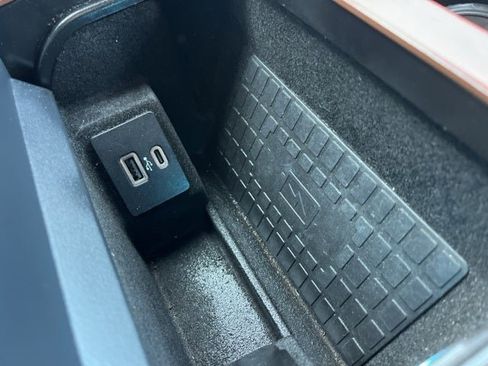 Used 2021 Lincoln Navigator L Reserve w/ Luxury Package image 39