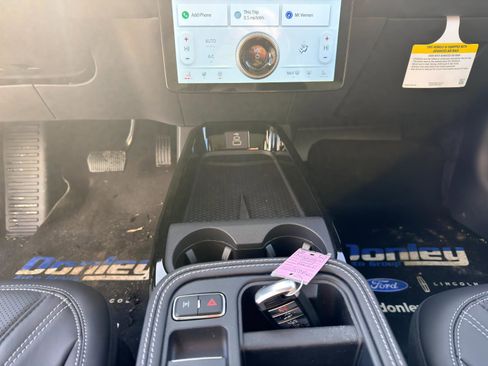 New 2025 Ford Mustang Mach-E Premium image 24