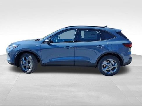 New 2026 Ford Escape ST-Line w/ Tech Pack #1 AWD/4WD image 5