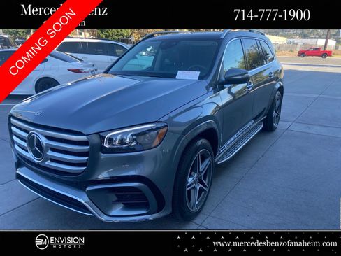 Used 2024 Mercedes-Benz GLS 450 4MATIC image 1