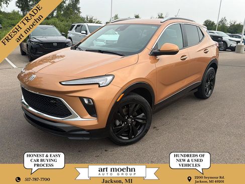 Used 2024 Buick Encore GX Sport Touring AWD/4WD image 1