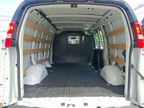 Certified 2024 Chevrolet Express 2500 w/ Driver Convenience Package RWD image 28