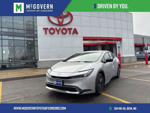 New 2026 Toyota Prius Plug-In Hybrid FWD image 1