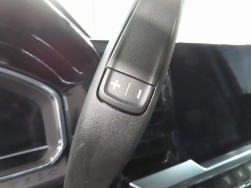 Used 2024 Chevrolet Silverado 2500 LT w/ Midnight Edition image 65