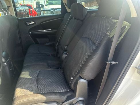 Used 2015 Dodge Journey American Value Package w/ Flexible Seating Group image 15