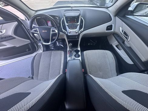 Used 2017 GMC Terrain SLE w/ Convenience Package AWD/4WD image 15