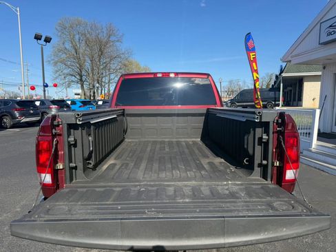 Used 2016 RAM 2500 Tradesman w/ Chrome Appearance Group AWD/4WD image 38