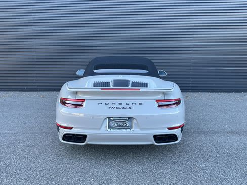 Certified 2019 Porsche 911 Turbo S image 10