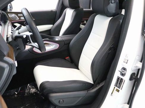 Used 2025 Mercedes-Benz GLE 450e 4MATIC image 16