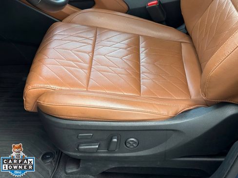 Used 2023 Kia Telluride SX Prestige X-Pro AWD/4WD image 2