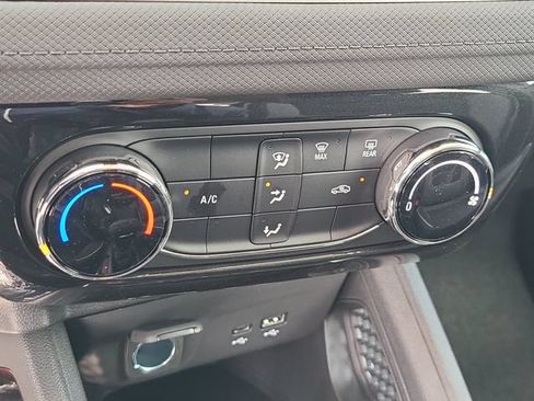 New 2026 Chevrolet TrailBlazer LT w/ Midnight Edition FWD image 29