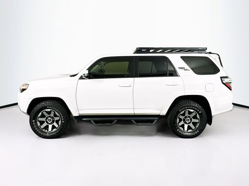 Used 2019 Toyota 4Runner TRD Off-Road Premium image 4