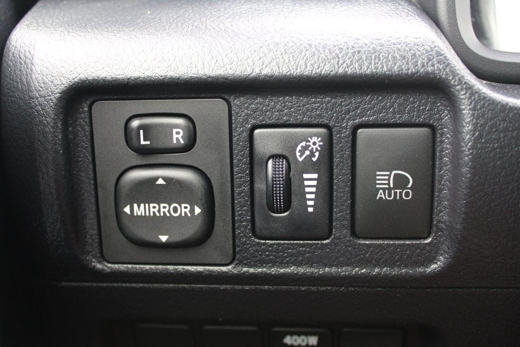 Used 2023 Toyota 4Runner Limited AWD/4WD image 28