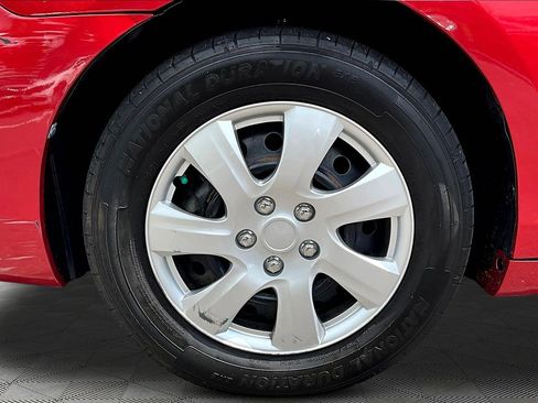 Used 2011 Toyota Camry LE FWD image 33