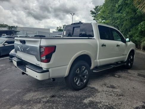 Used 2024 Nissan Titan Platinum Reserve w/ Moonroof Package AWD/4WD image 6