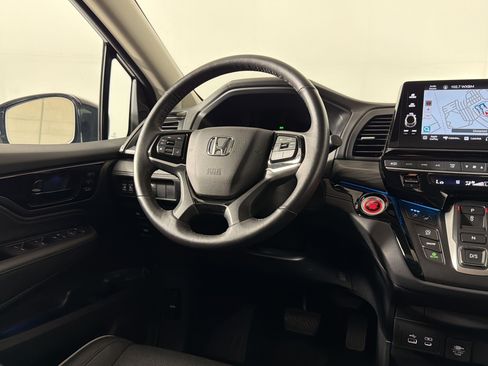 Used 2025 Honda Odyssey Elite image 28